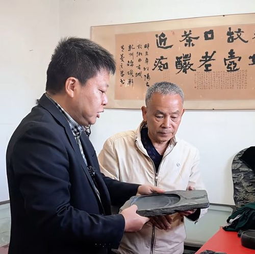 一把凿子，半世坚守 湘西水冲石砚非遗传承人的最后守望